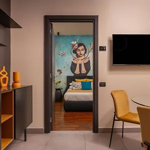  Apartment Pantheon